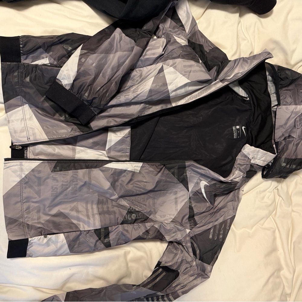 Nike Bundle - image 6